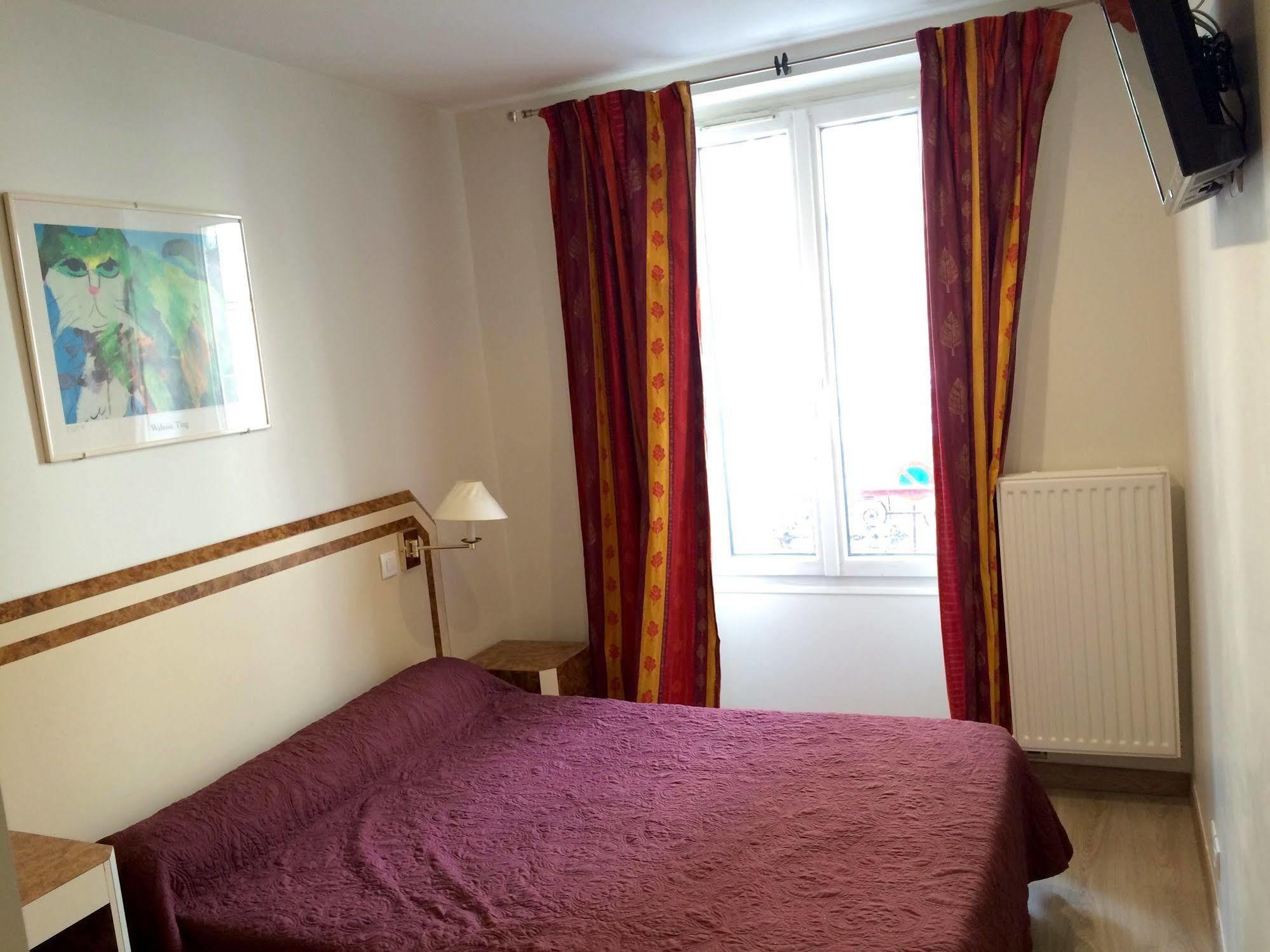 Hotel Azur Montmartre Parigi Esterno foto